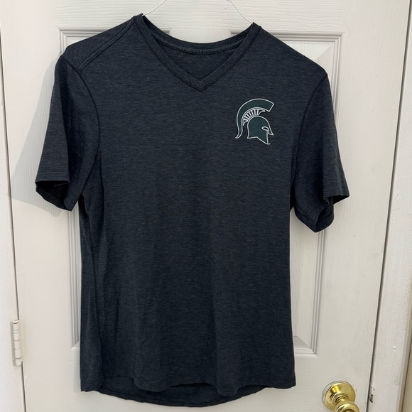 Lululemon Men’s Michigan State T Shirt Short Sleeve Size Medium Gray V Neck - Picture 1 of 4